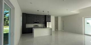 1121 Florence St E lot: 11 Gallery 15