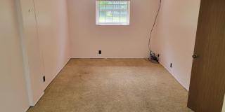 929 Garrison Avenue Gallery 14