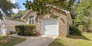 916 Saddle Creek Run Gallery 1