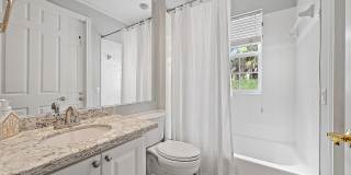 140 Sweet Bay Circle Gallery 16