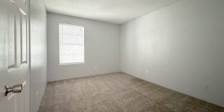 Ascot Place Gallery 31