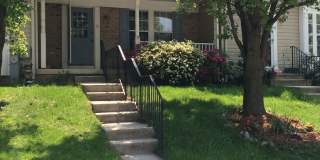 Spacious 2-Bedroom Townhome with Finished Basement  Prime Location Gallery 1