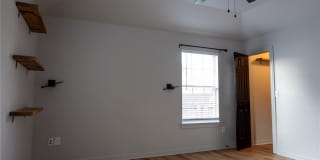 833 S Eastview Drive Gallery 21