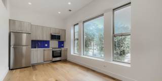 6740 N Sheridan Road, Gallery 6