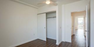 4801 Shattuck Gallery 12