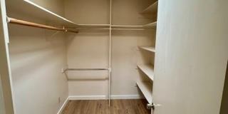 4302 N 29th Way Gallery 18
