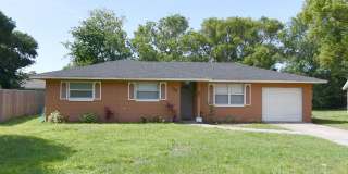 Spacious 4BD/2BA Sanford Gem – Room to Grow Near Historic Downtown! Gallery 1