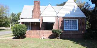 New On The Market! - 4BR 2BA - Better Hurry To See This One!! Gallery 1