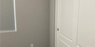 7020 Albatross Attic Street Gallery 27