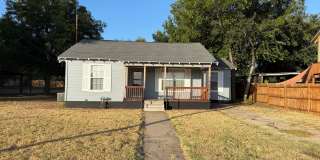 Beautiful 3 Bedroom Home Gallery 1