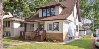 Huge 6 Bedroom Close to St Thomas for June Move In! Gallery 1