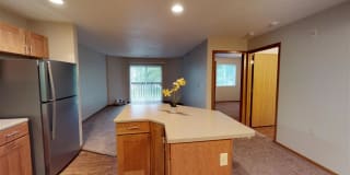 Oxbow Park Apartments Gallery 24