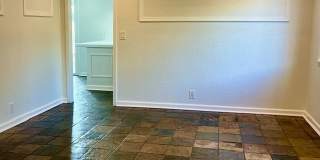 978 Modjeska Gallery 4