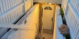 1104 EASTBOURNE Place Gallery 1