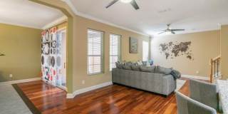 6217 ECLIPSE Circle Gallery 27