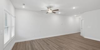 2206 Chant St Gallery 17