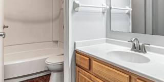 Briarwood Apartments Gallery 15