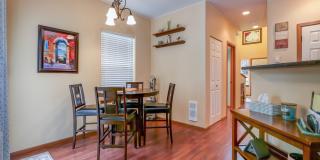 in town Kingston 3 bedroom townhome now available in town Kingston 3 bedroom townhome now available Gallery 4