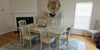 42683 HOLLYHOCK Terrace Gallery 7