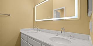 34 Oxford Gallery 12