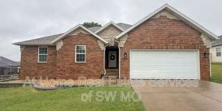 2009 Cedarwood Ct Gallery 1