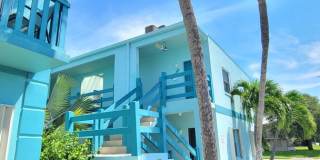 Cozy Beachside Condo in Cape Canaveral Including pool, basic cable, and water. Gallery 5