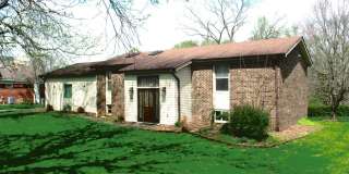 609 Foxfire Road Gallery 1