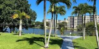 1667 NE Miami Gardens Dr Gallery 1