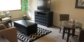 French Quarter Apartments Gallery 7