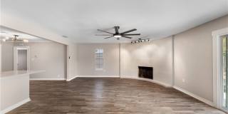 4937 Holmes Drive Gallery 4