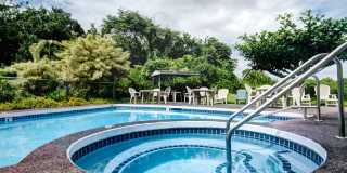 2405 Kalanianaole Street - 1 Gallery 22