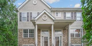 62 E Clare Court Gallery 1