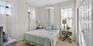 19278 NE 6th Ave Gallery 17