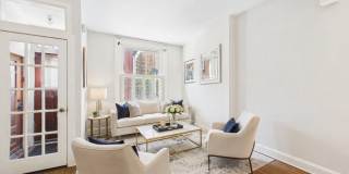 SEPTEMBER 10 Large FAIRMOUNT TOWNHOUSE - private patio Gallery 3