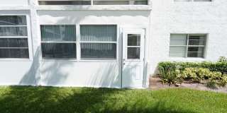 Renovated 2/2 in quite 55+ community Gallery 22