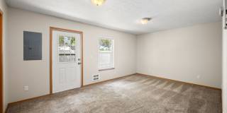 Spacious 3-Bed Duplex in Central Spokane — Washer/Dryer Included Gallery 10