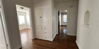 1054 N Euclid Gallery 11