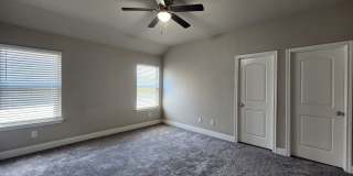 Great Location off County Line Rd /  3/2.5/2 Duplex / Fridge / Fenced in Yard with Covered Patio / NBISD Gallery 18