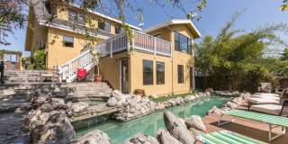 416 Virginia St, Beach Penthouse/main Home Gallery 2