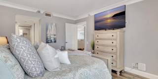 2707 N Ocean Boulevard Gallery 32