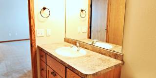 4 Bedroom Townhome! Gallery 19