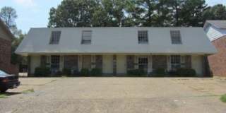 1800 Sanford Drive Gallery 1