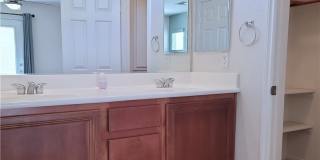 1593 Evening Spirit Avenue Gallery 21