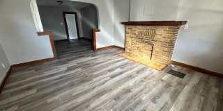 299 N Ogden Avenue Gallery 1