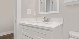 Spacious 3 Bedroom Townhouse with Community Pool! Gallery 19