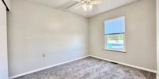 Convenient Living at North Troy Apartments & Townhomes, Troy Gallery 5