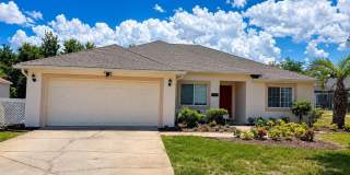 320 PARADISE WOODS Place Gallery 1