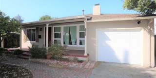 Beautiful, 2 Bedroom, 1 Bathroom, Home in Redwood City Available NOW! Gallery 1