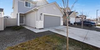 2406 Dorset Court Gallery 1