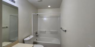 2/2 Lehigh in Vistana Villas $500.00 Off First Month Gallery 17
